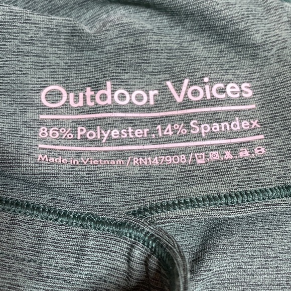 Outdoor Voices green slash back green crop top size small - Picture 8 of 8